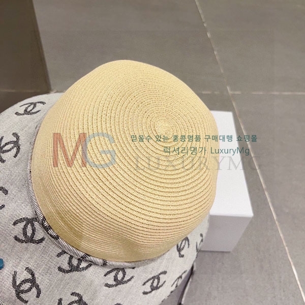 *  AA684499-2