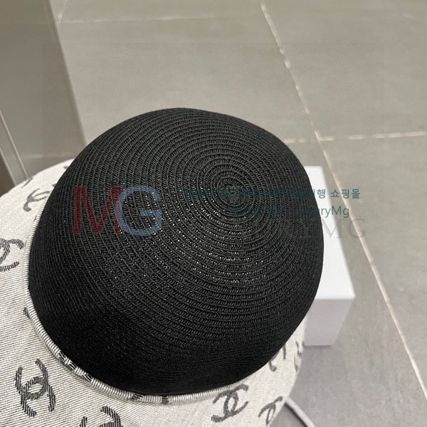 *  AA684499-1