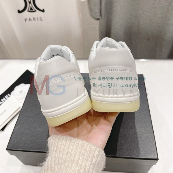 ��* ����Ŀ�� MD605522-3