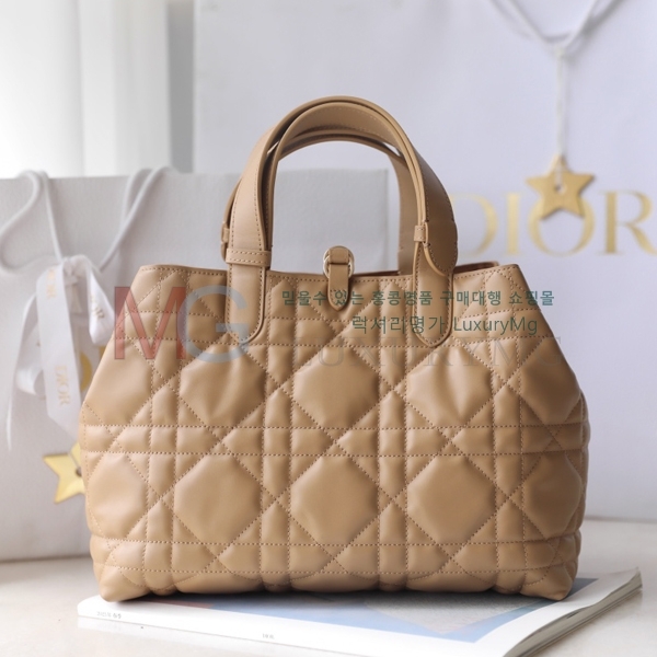   ̵ M92997-3