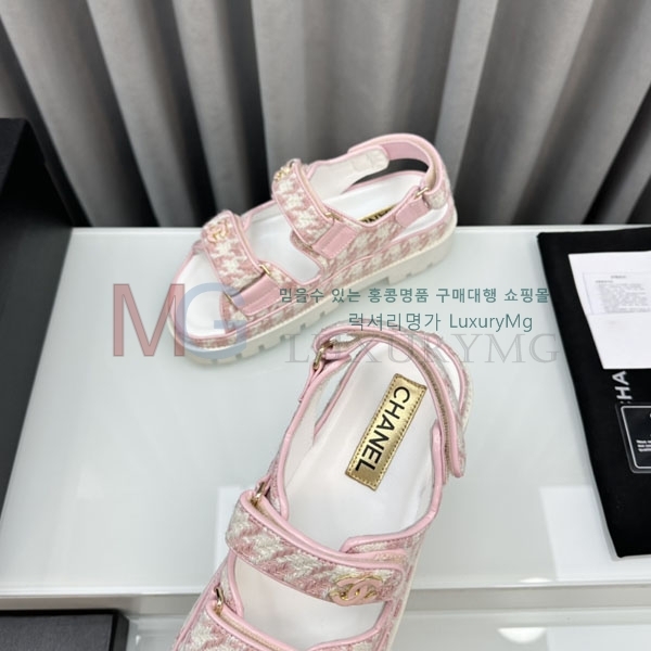 *   CH761243-4
