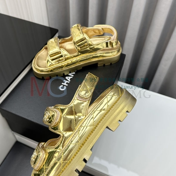 *   CH761242-7