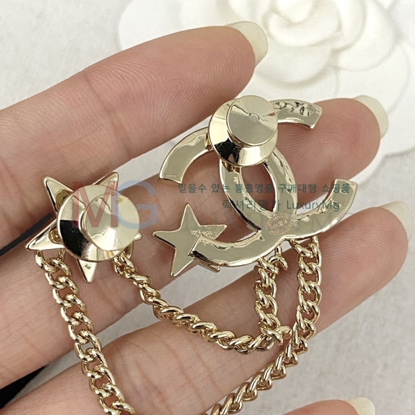 * ġ G1006637