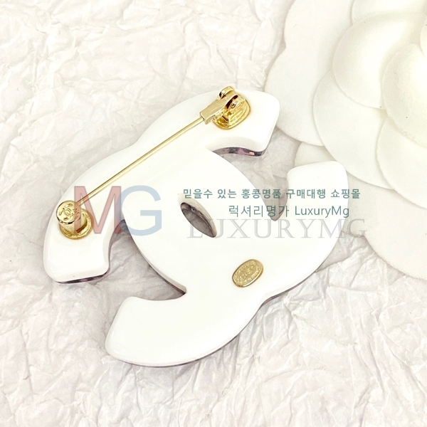 * ġ G100622