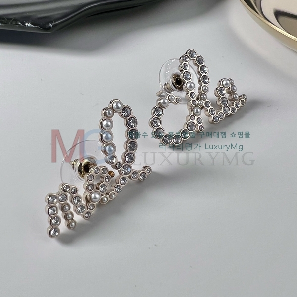 * Ͱ G1006648