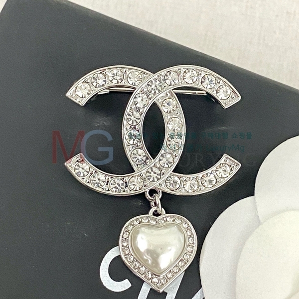 * ġ G100636-1