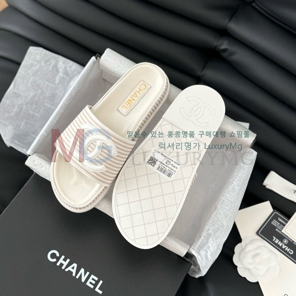 *   CH557762-1