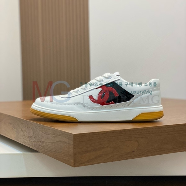 ��* ���� ����Ŀ�� C887702