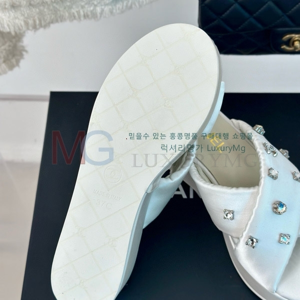 *   MD6580774-2
