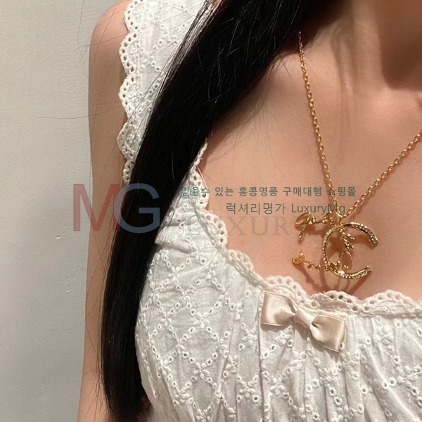 *  G12251412