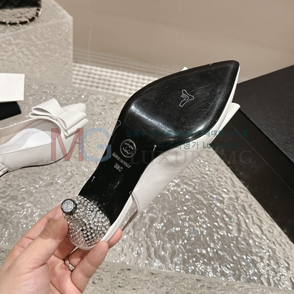 *  ̵ 31CN84529-1