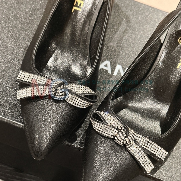 *  ̵ 31CN84528-4