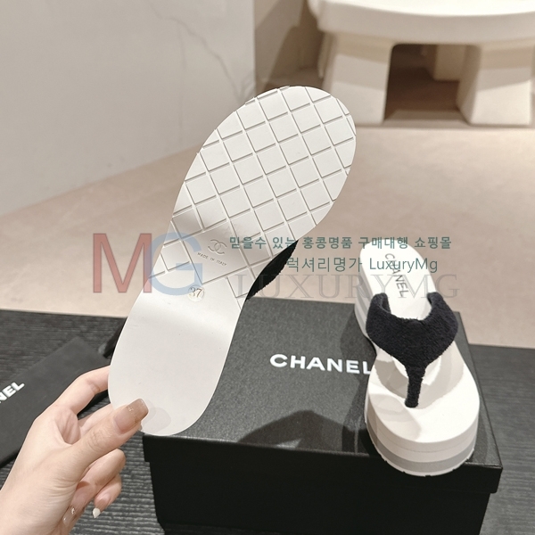 *   KX681525-1