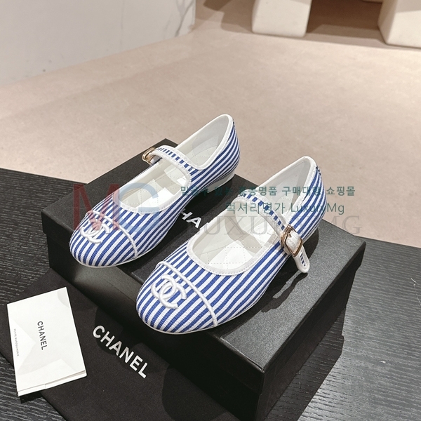 ��* ���� �÷����� KX681528-1