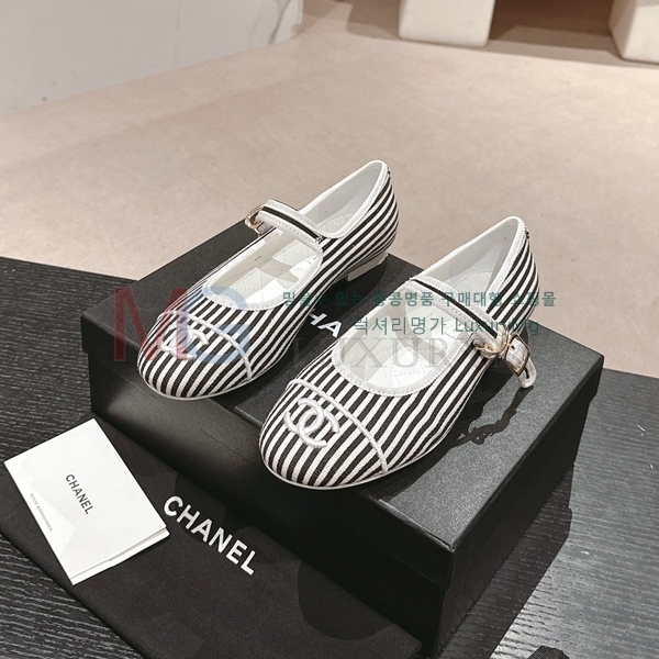 ��* ���� �÷����� KX681528-2