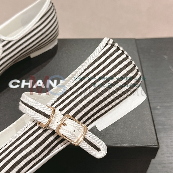 ��* ���� �÷����� KX681528-2