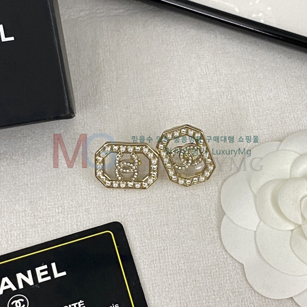 * Ͱ G1006744