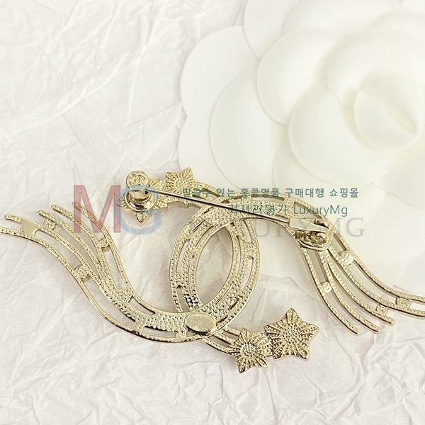 * ġ G1006682