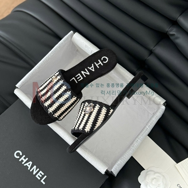 *   KX055782