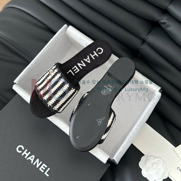 *   KX055782