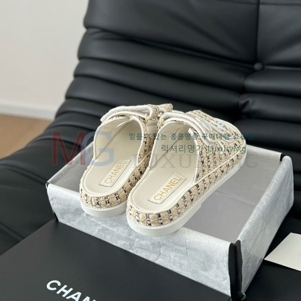 *   KX055785