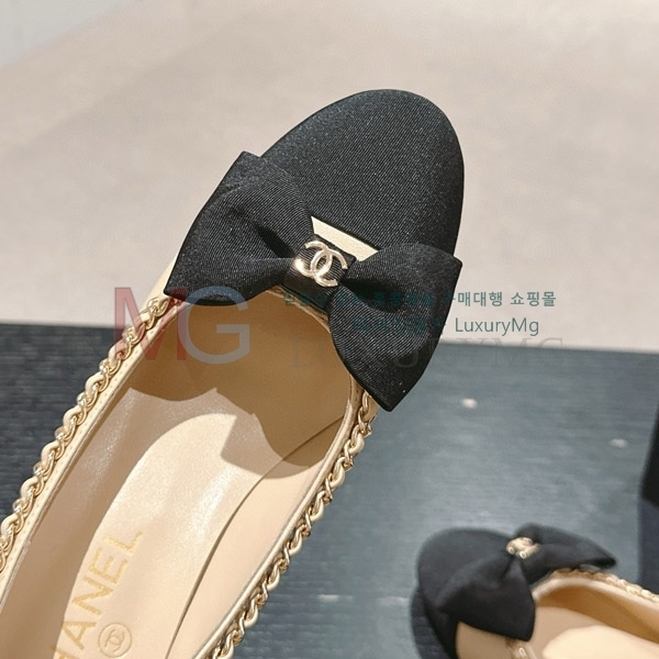 *   CH7011183-2