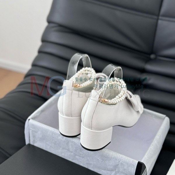 *   CH350363-1