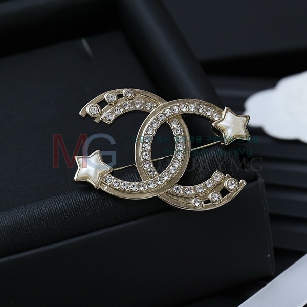 * ġ G1006689