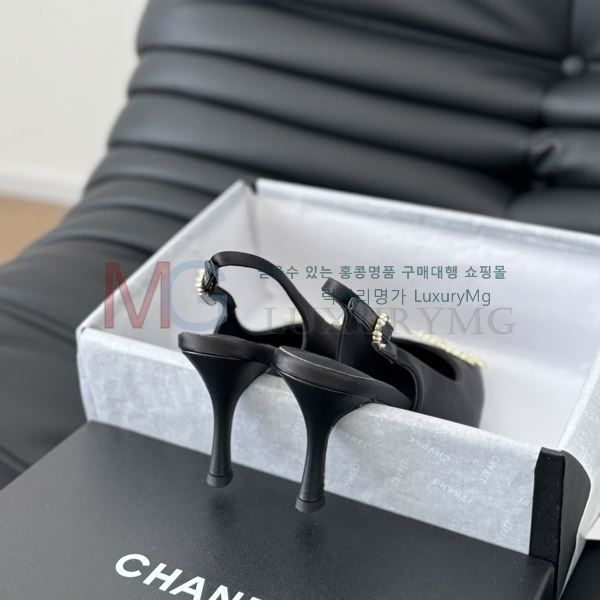*    CH700027-3