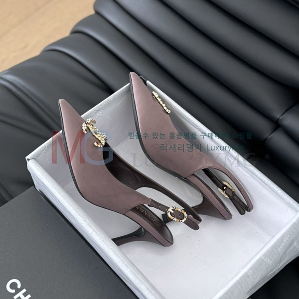 *    CH700027-2