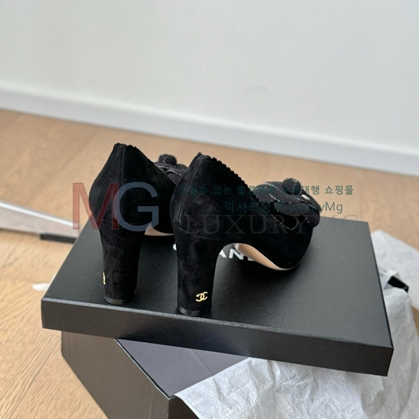 *   CC577046-3