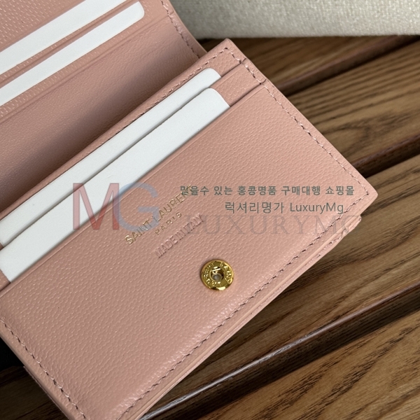 ζ Ʋ ī 530841-9