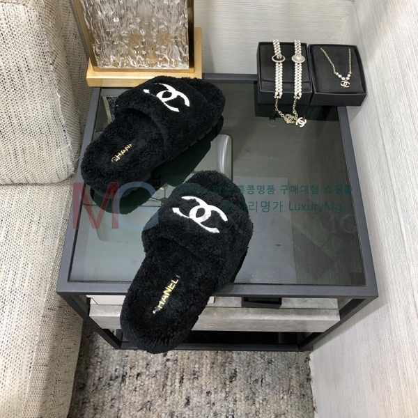 *   CC816169-3