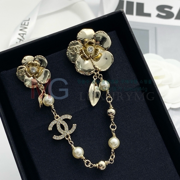 * ġ G1006719