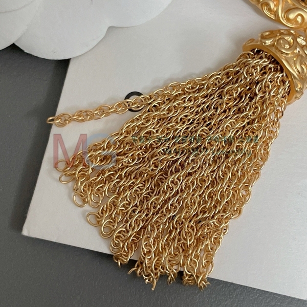 * ġ G1006722