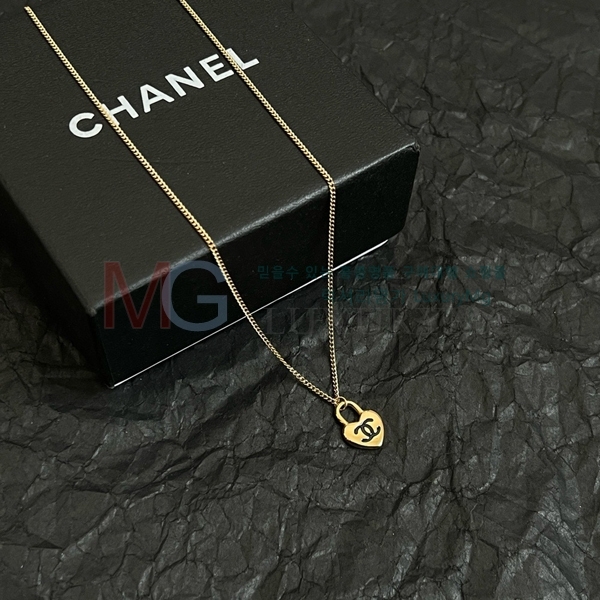 *  G12251488