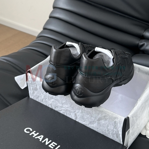  * Ŀ CH2664710-3