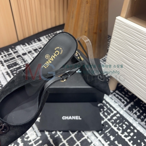  *   CH464161-2