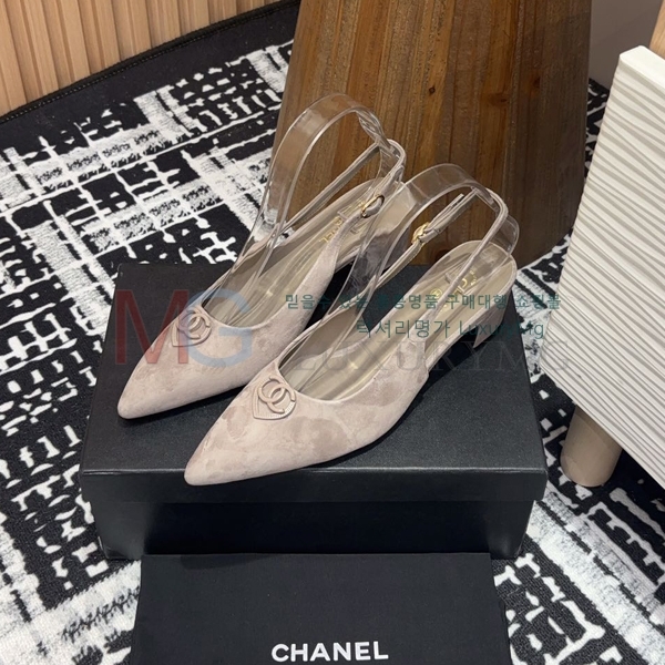 *   CH464161-4
