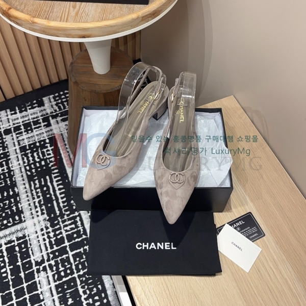  *   CH464161-4