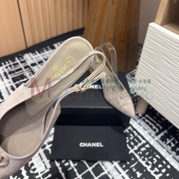  *   CH464161-4
