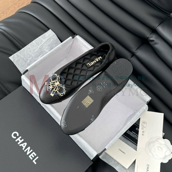 *  ÷ CH5770885-5