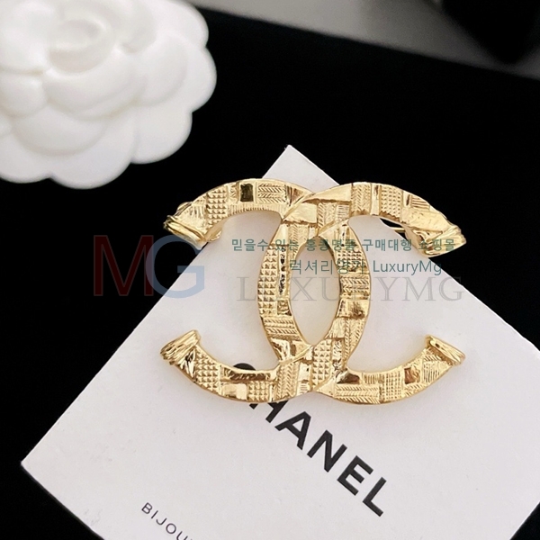 * ġ G1006732