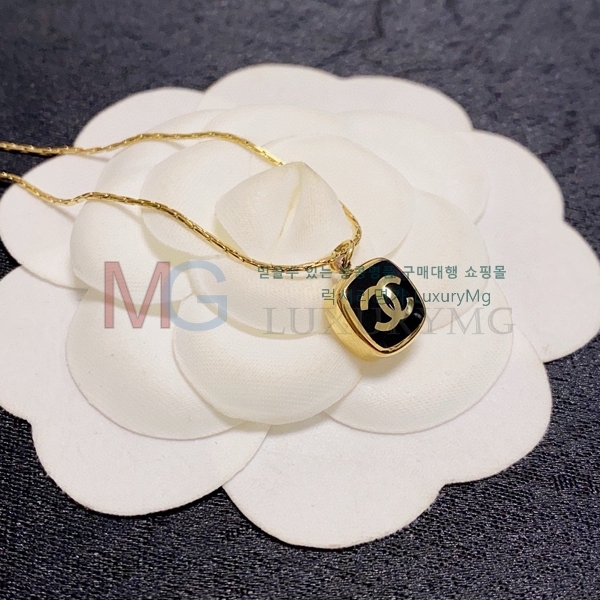 *  G122515081-1
