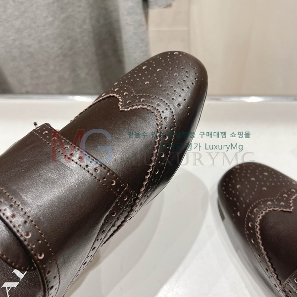     PA809992-2