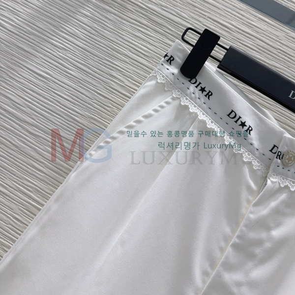     CD2532835-2