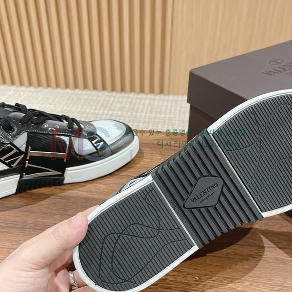  ߷Ƽ ONE STUD VL7N Ŀ  A58806-5