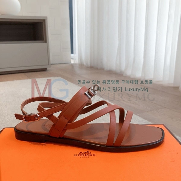 ޽  H405801