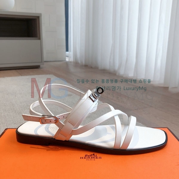 ޽  H405801-2