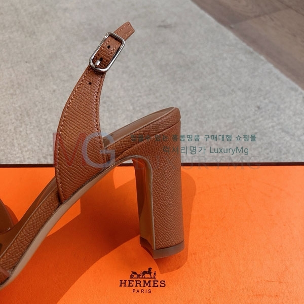 ޽   H405802-6